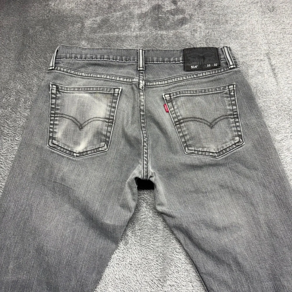 Levi's 514 Straight Fit Jeans Men 33x32 Grey Good Faded Zip Fly Stretch